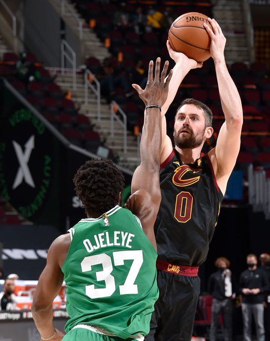 具穿透力的 具穿透力的