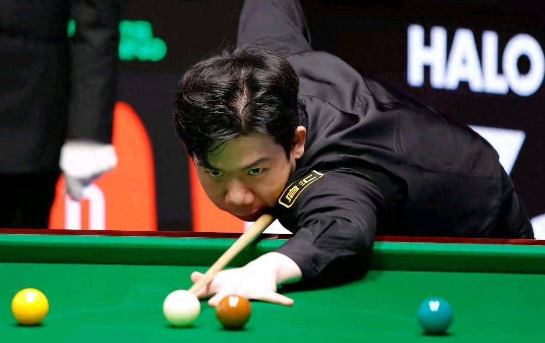 容和深厚的 容和深厚的